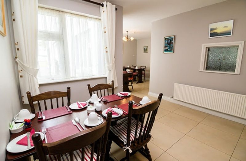 O Neills Bed And Breakfast 딩글 외부 사진